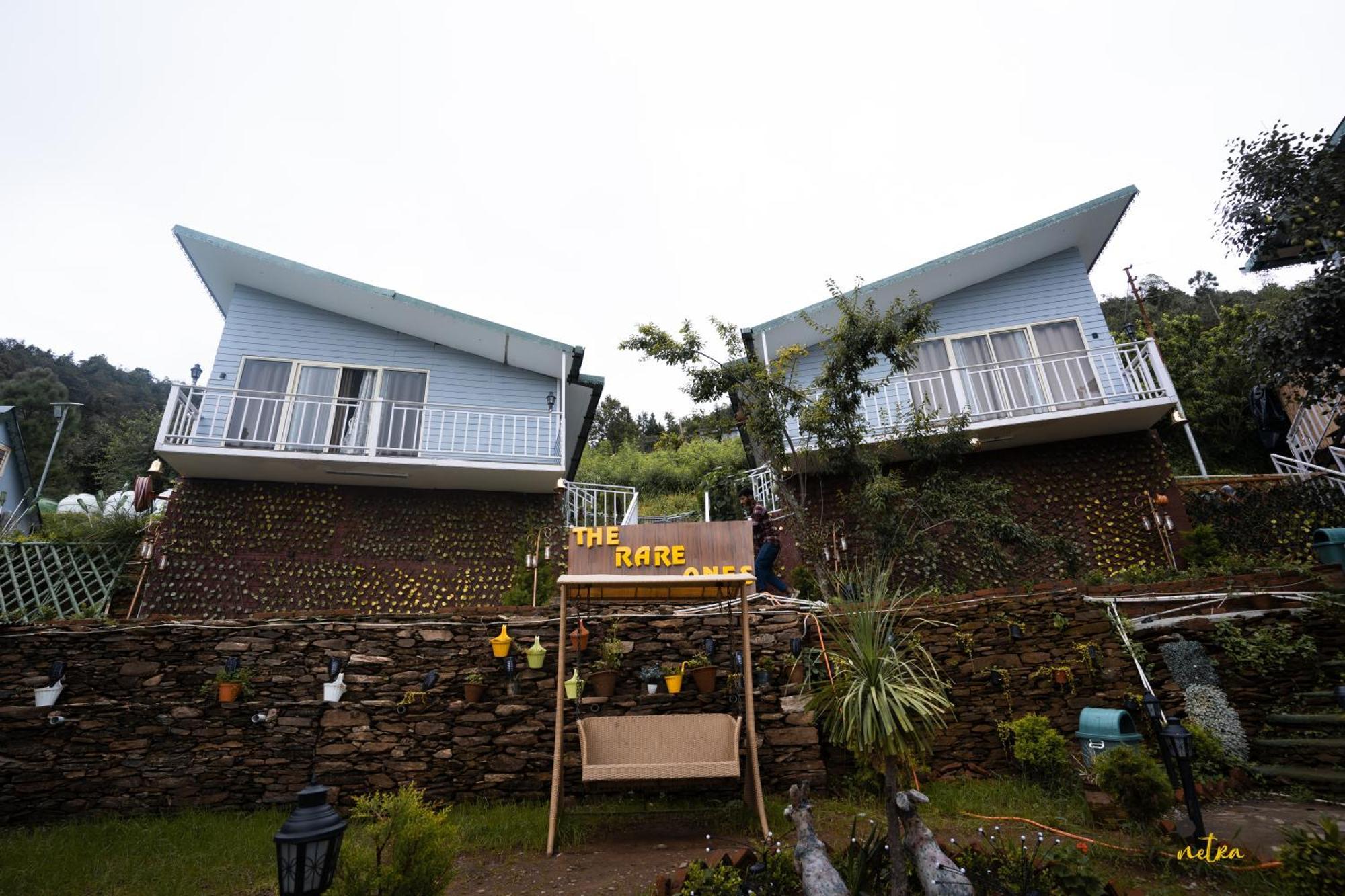 The Rare One'S Mukteshwar - Resort & Cafe מראה חיצוני תמונה